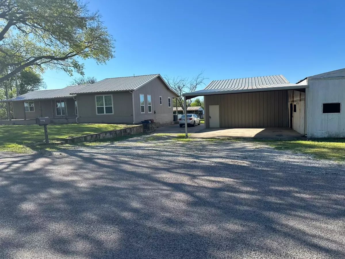 Farmersville, TX 75442,510 Murchison ST #Apt