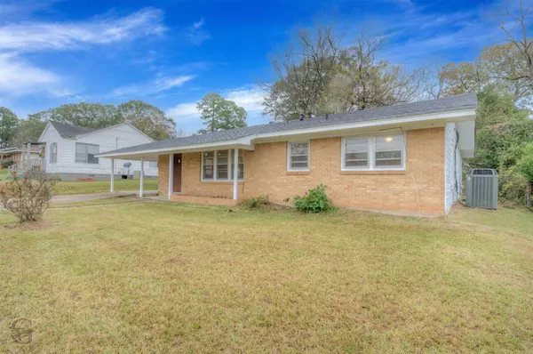 Minden, LA 71055,109 Milton DR