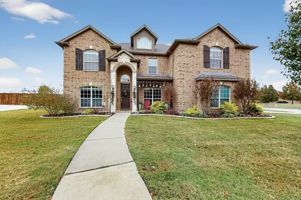 1600 Fence Post DR, Fort Worth, TX 76052