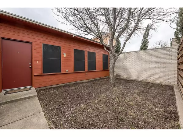 Dallas, TX 75204,1727 N Fitzhugh AVE