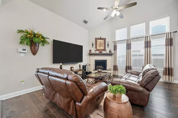 Arlington, TX 76005,4302 Meadow Hawk DR