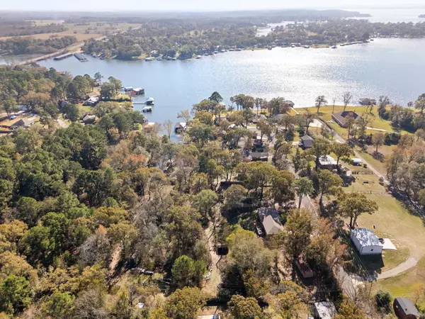 Flint, TX 75762,21135 County Road 1291