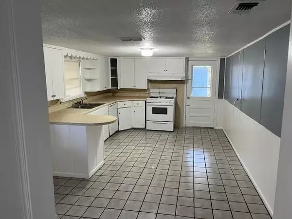 Keene, TX 76059,409 N College DR