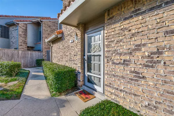 14800 Enterprise DR #5D, Farmers Branch, TX 75234