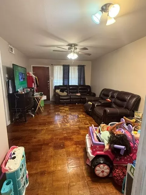 Fort Worth, TX 76134,1101 Glasgow RD