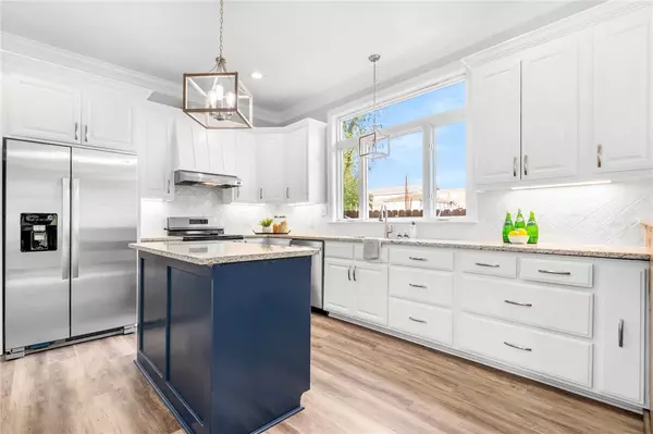 910 N 17th ST, Waco, TX 76707