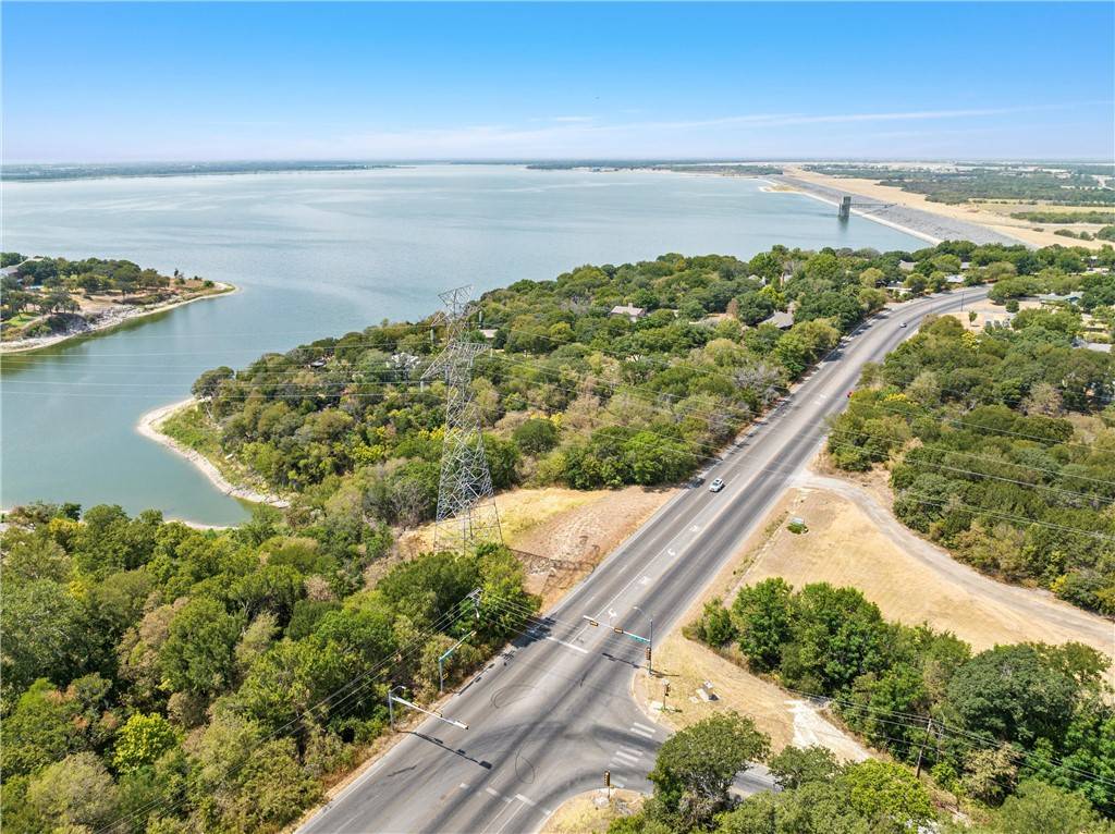 Waco, TX 76708,3801 Lake Shore DR