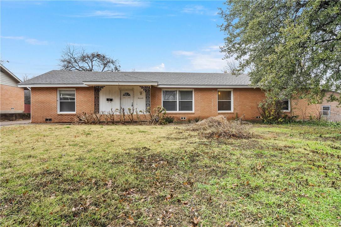 4209 Erath AVE, Waco, TX 76710