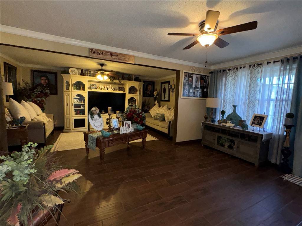 Mexia, TX 76667,703 Primrose DR