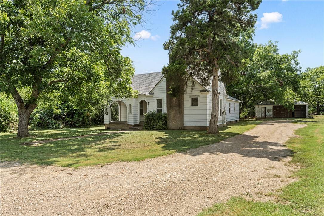 West, TX 76691,1110 S Harrison ST