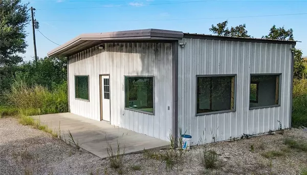 4775 State Hwy 77 HWY, Chilton, TX 76632
