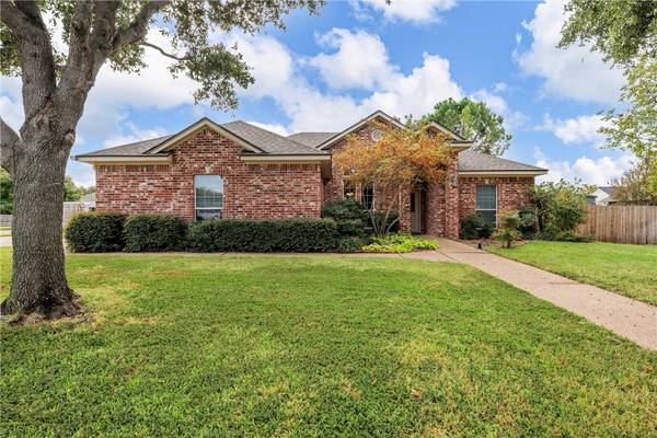 5612 Plantation DR, Waco, TX 76708