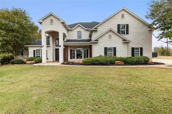 295 Settlers Creek TRL, Woodway, TX 76712