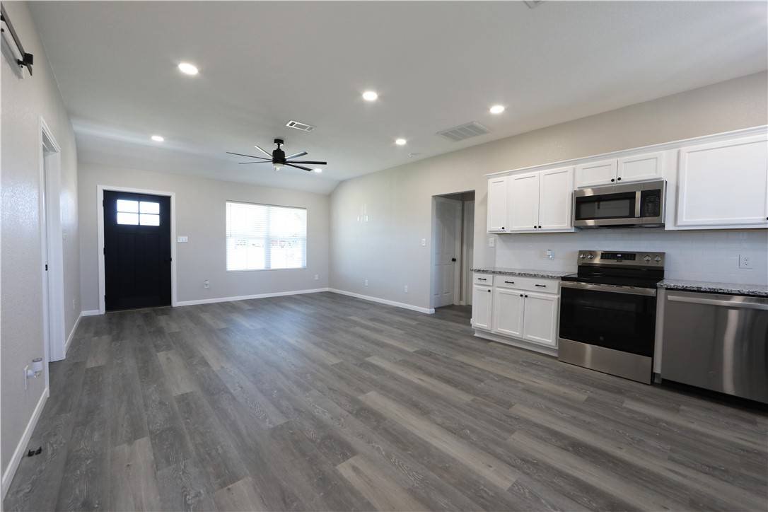 West, TX 76691,302 N Roberts ST