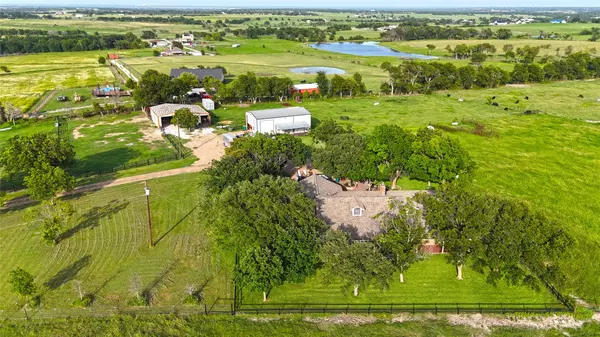 Robinson, TX 76706,347 Howe Hill RD