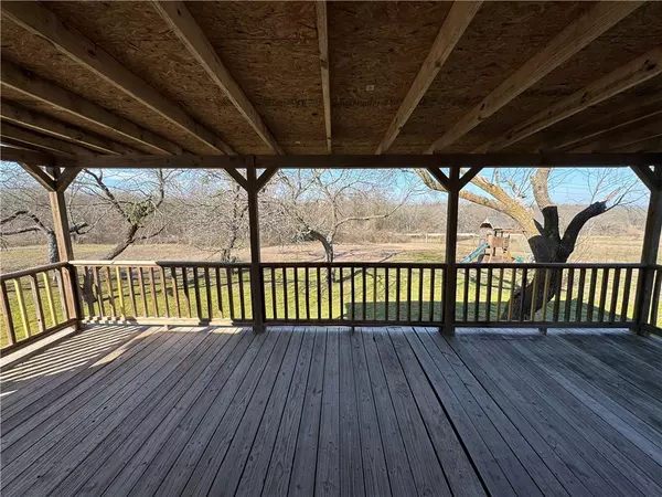 Axtell, TX 76624,1210 Water Tower RD