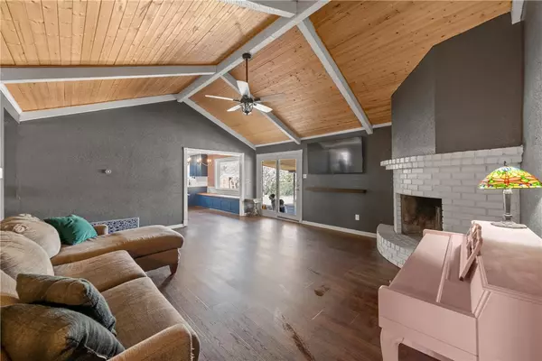 Robinson, TX 76706,105 Kay DR