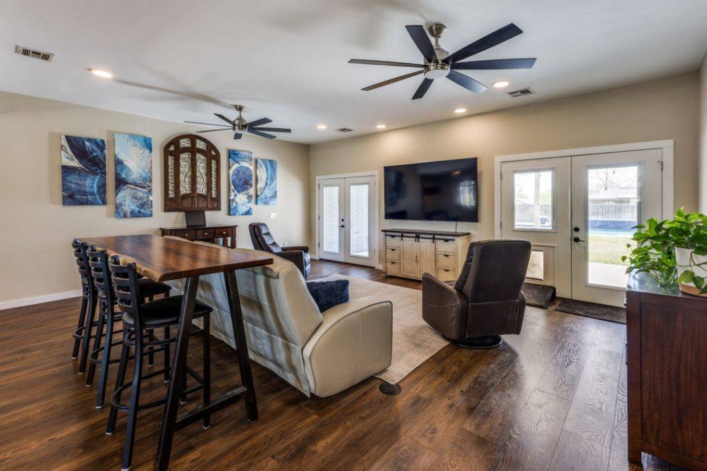Robinson, TX 76706,535 Jason ST