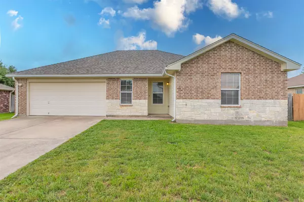 704 Helmsdale CT, Robinson, TX 76706