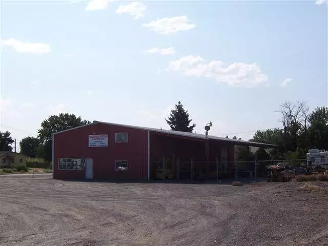 802 S Maitland Ave., Pasco, WA 99302