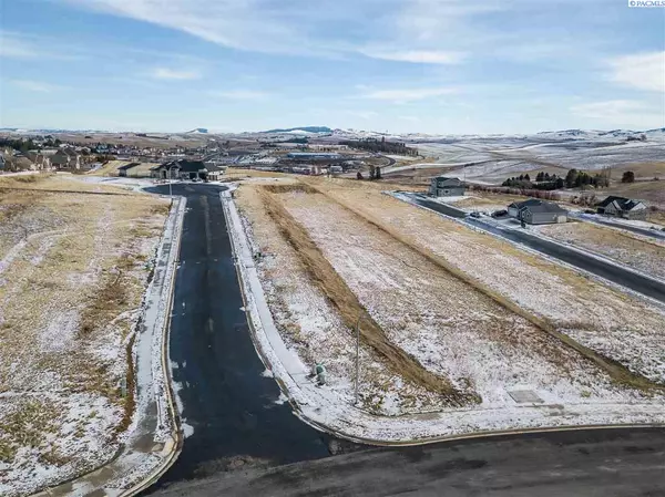 Pullman, WA 99163,660 SW Wallowa