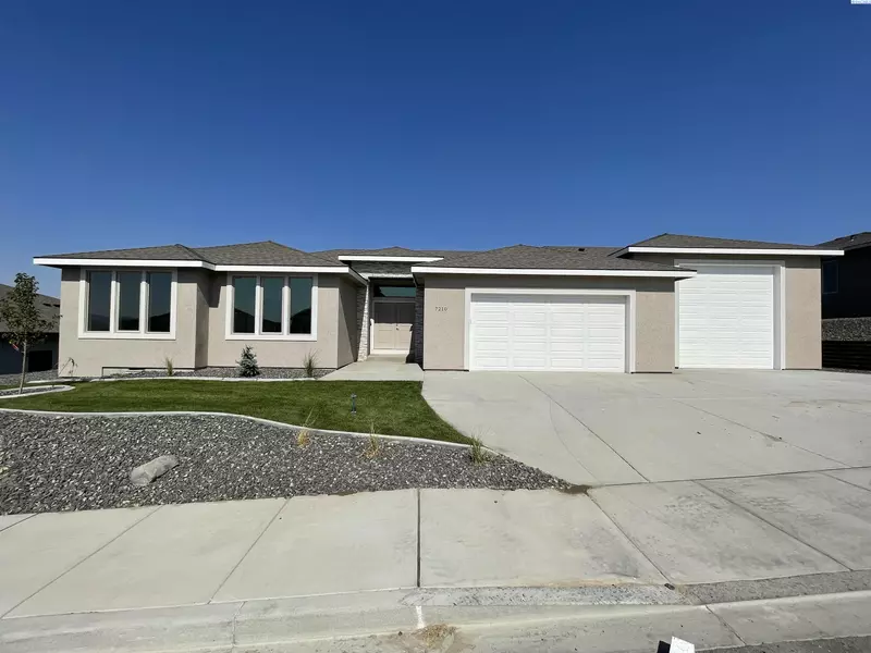 7210 Corsica St, West Richland, WA 99353