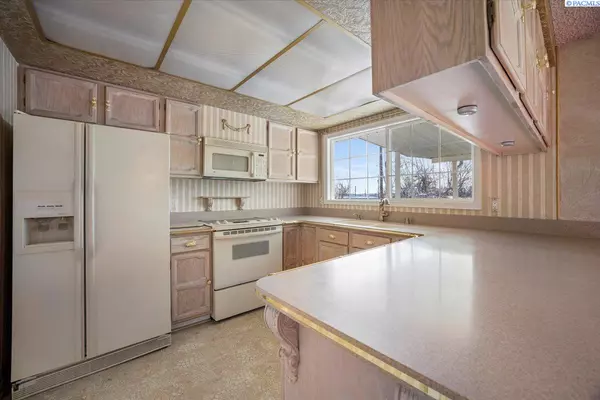 Plymouth, WA 99346,69501 SE 2nd Ave