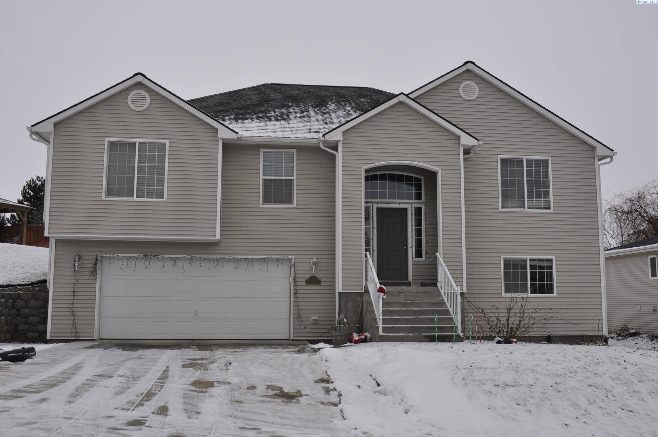 2325 NW Ridgeline Drive, Pullman, WA 99163