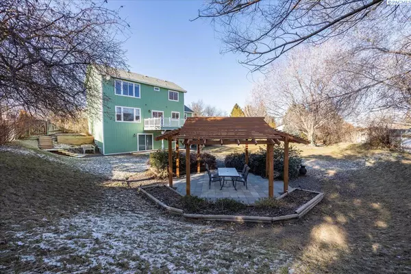 Kennewick, WA 99338,3026 Lesa Marie Court