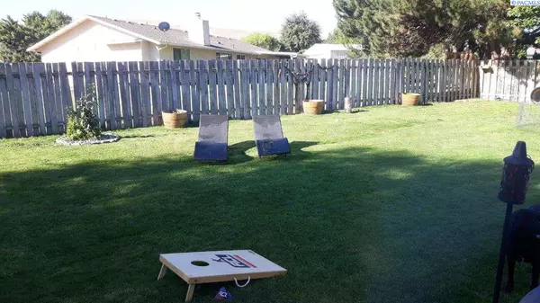 Kennewick, WA 99337,3903 S Zillah Street
