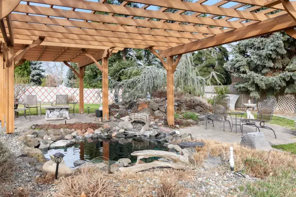 Kennewick, WA 99336-9383,5808 W 10th Avenue