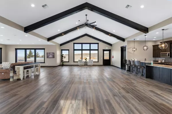 Kennewick, WA 99338,6869 W 38th Ave