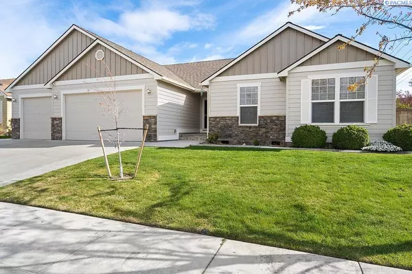 5907 W 14th Ave., Kennewick, WA 99338-2177