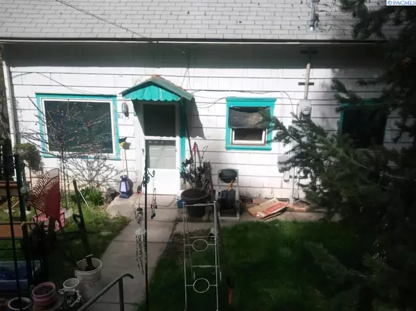 Colfax, WA 99111,415 E Upper A St