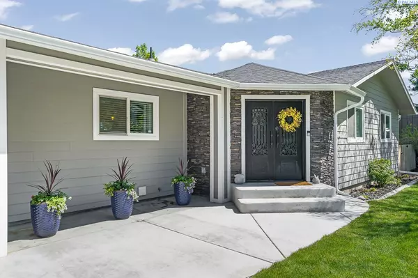Richland, WA 99352,170 Riverwood St