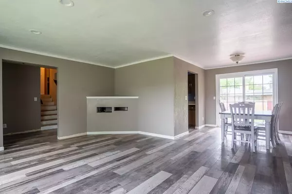 Kennewick, WA 99336,4406 W 6th Ave