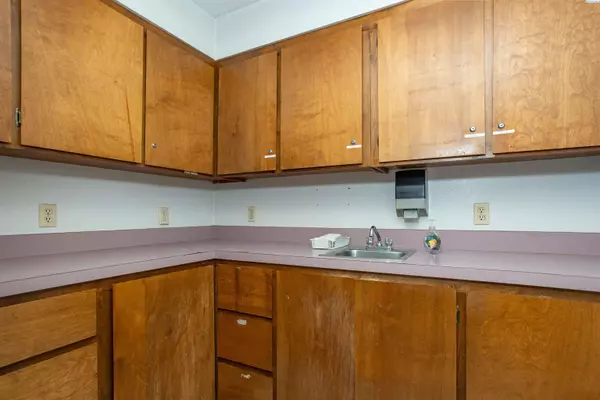 Kennewick, WA 99336,925 S Auburn St