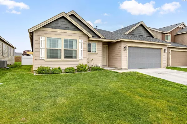 Sunnyside, WA 98944,1306 Centennial Ave