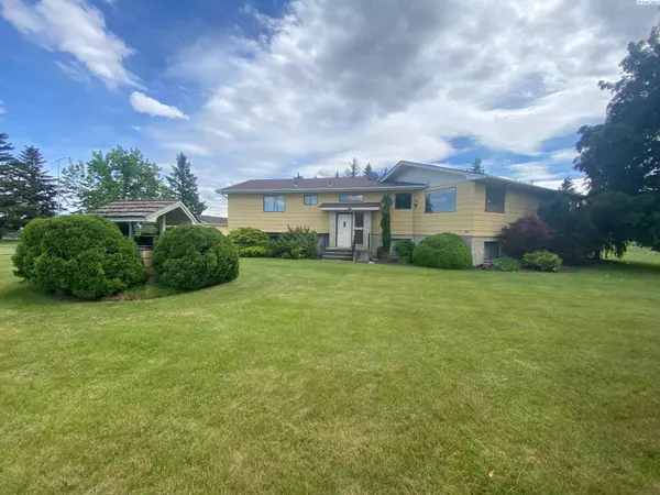 Prosser, WA 99350,150201 W King Tull Rd