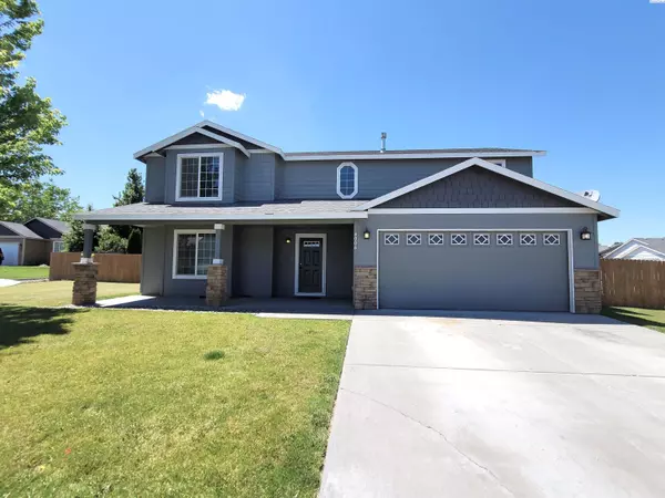 4006 S Quincy St, Kennewick, WA 99337