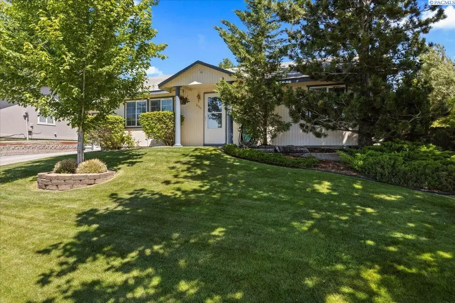 3154 Lilac Street, West Richland, WA 99353