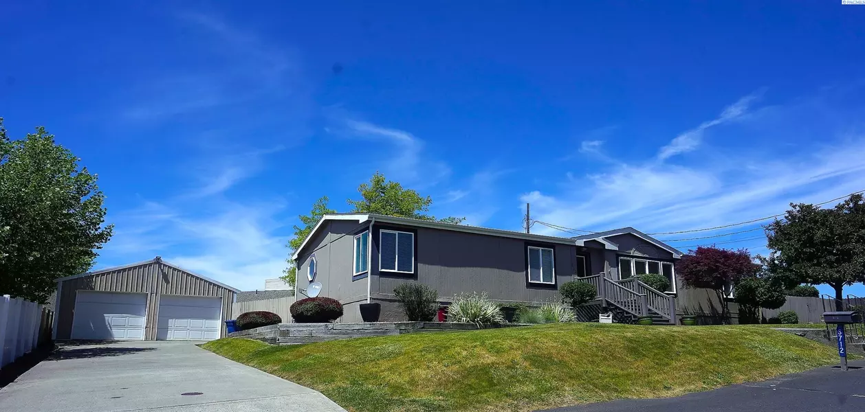 712 S Hillcrest Drive, Colfax, WA 99111