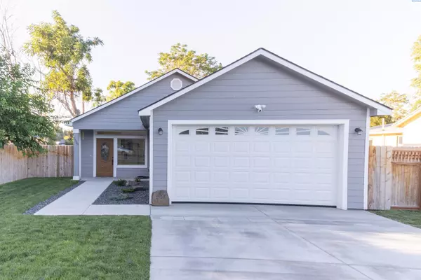 1508 W 3rd Ave, Kennewick, WA 99336