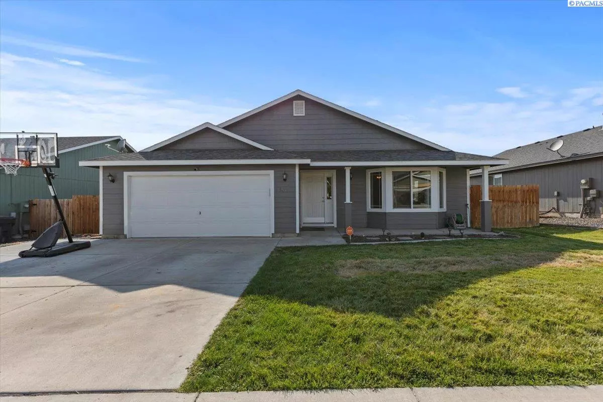 Moxee City, WA 98936-9030,516 Clark St