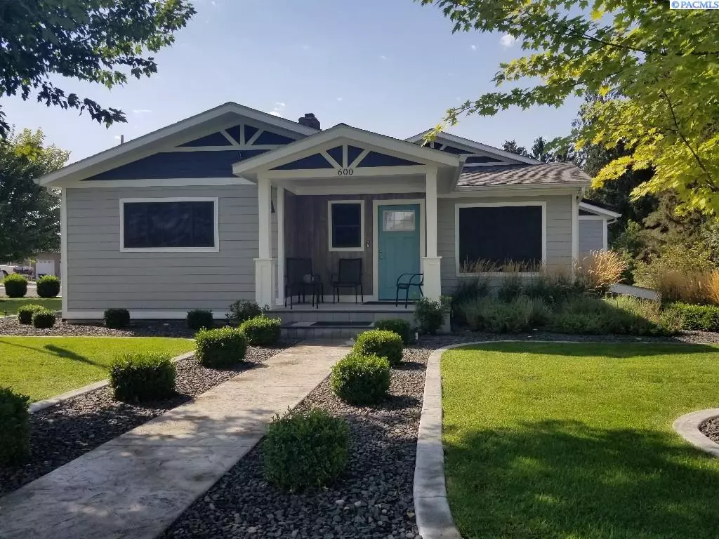 Grandview, WA 98930,600 Hedrick Pl