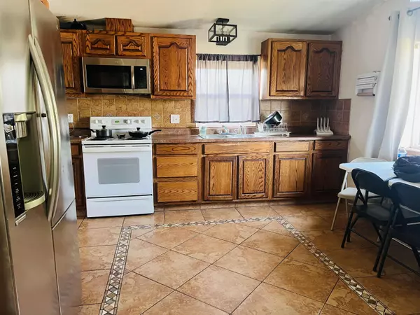 Mabton, WA 98935,430 Cedar St