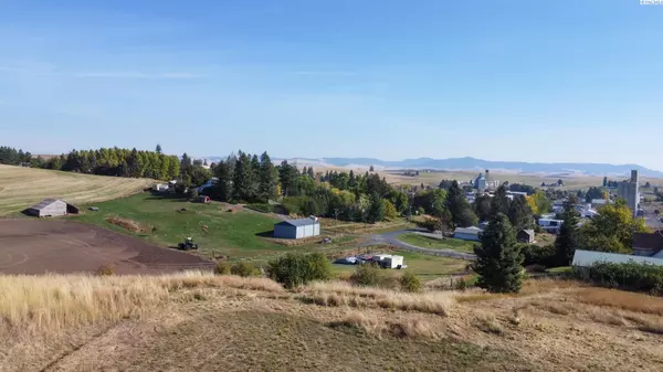 Garfield, WA 99130,107 S 10th