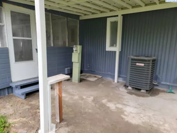 Benton City, WA 99320,3901 W Dusty Ln