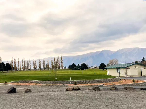 Desert Aire, WA 99349,206 Atterberry Dr Sw