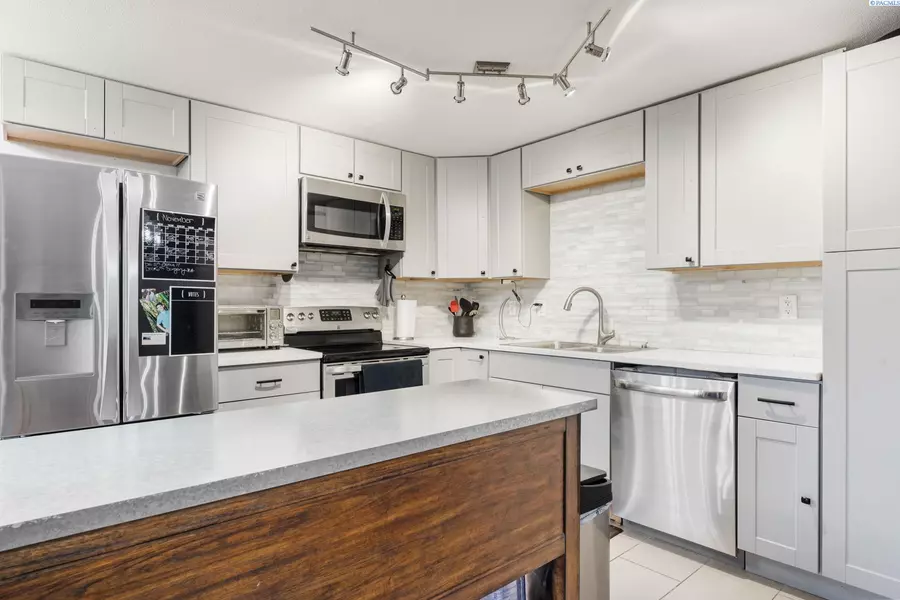 303 Gage Blvd., Richland, WA 99352